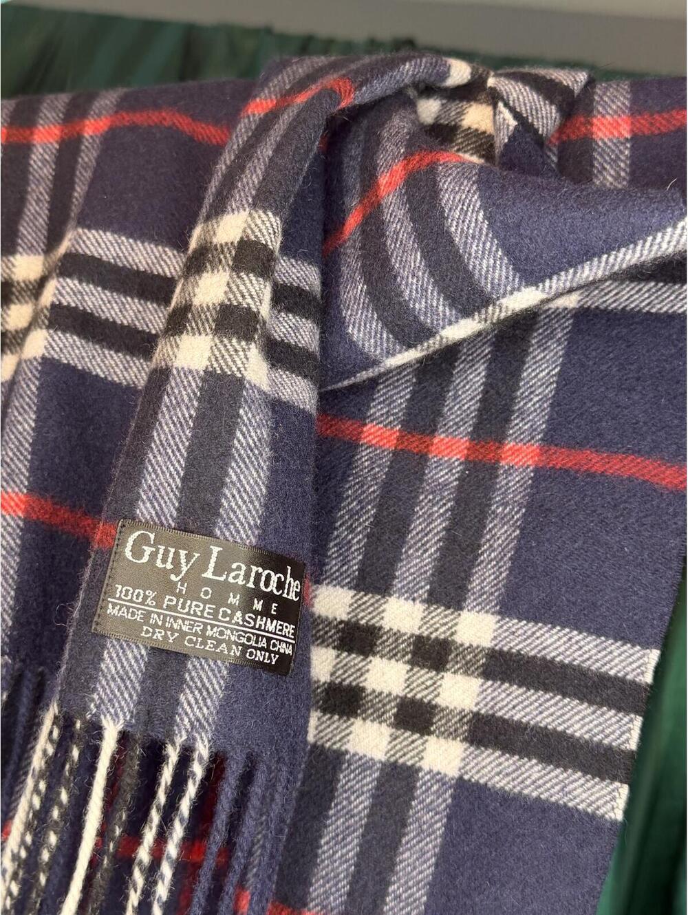 Guy Laroche Homme 100% Pure Cashmere Plaid Scarf
